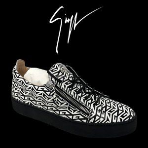 NWB Men's GIUSEPPE ZANOTTI London GZ Logo Double Zip Sneaker, Size 11, Blk/White